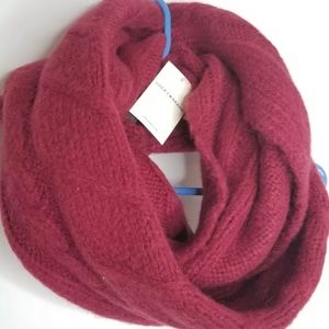 New Lucky Brand Maroon Infinity Cable Loop Scarf